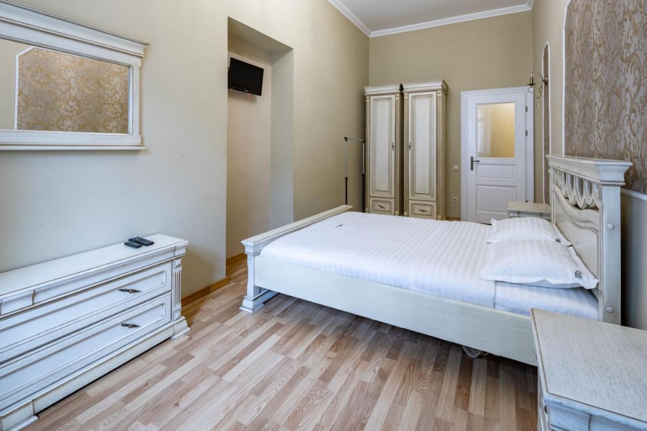 Romari Сербська 9 Leilighet Lviv Eksteriør bilde